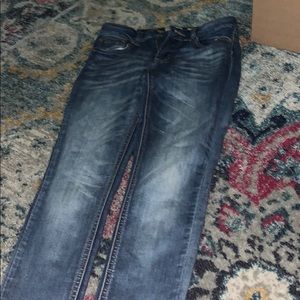 Skinny jeans